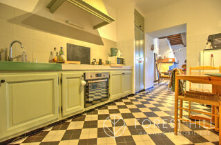  Maison � vendre 10 pi�ces 294 m�