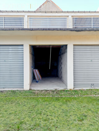  Parking / Garage � vendre 15 m�
