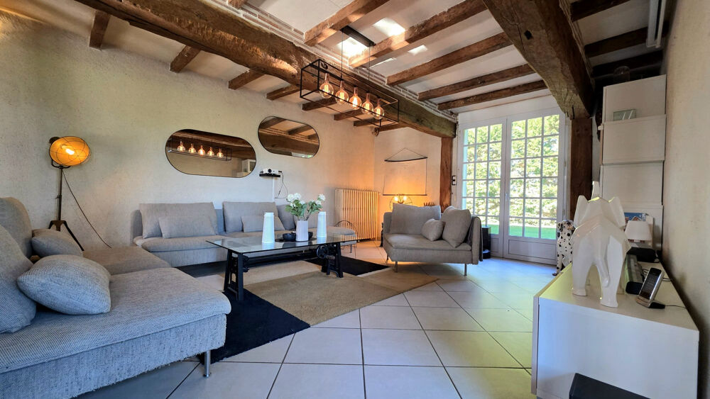 Vente Maison MAISON T7 - 159M2 EN CAMPAGNE AVEC DEPENDANCE, PISCINE, GARAGES ET JARDIN AUTOUR / PROCHE GABARRET Gabarret