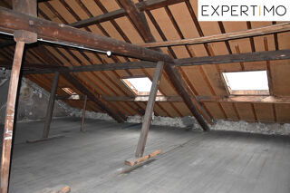  Maison  vendre 8 pices 339 m