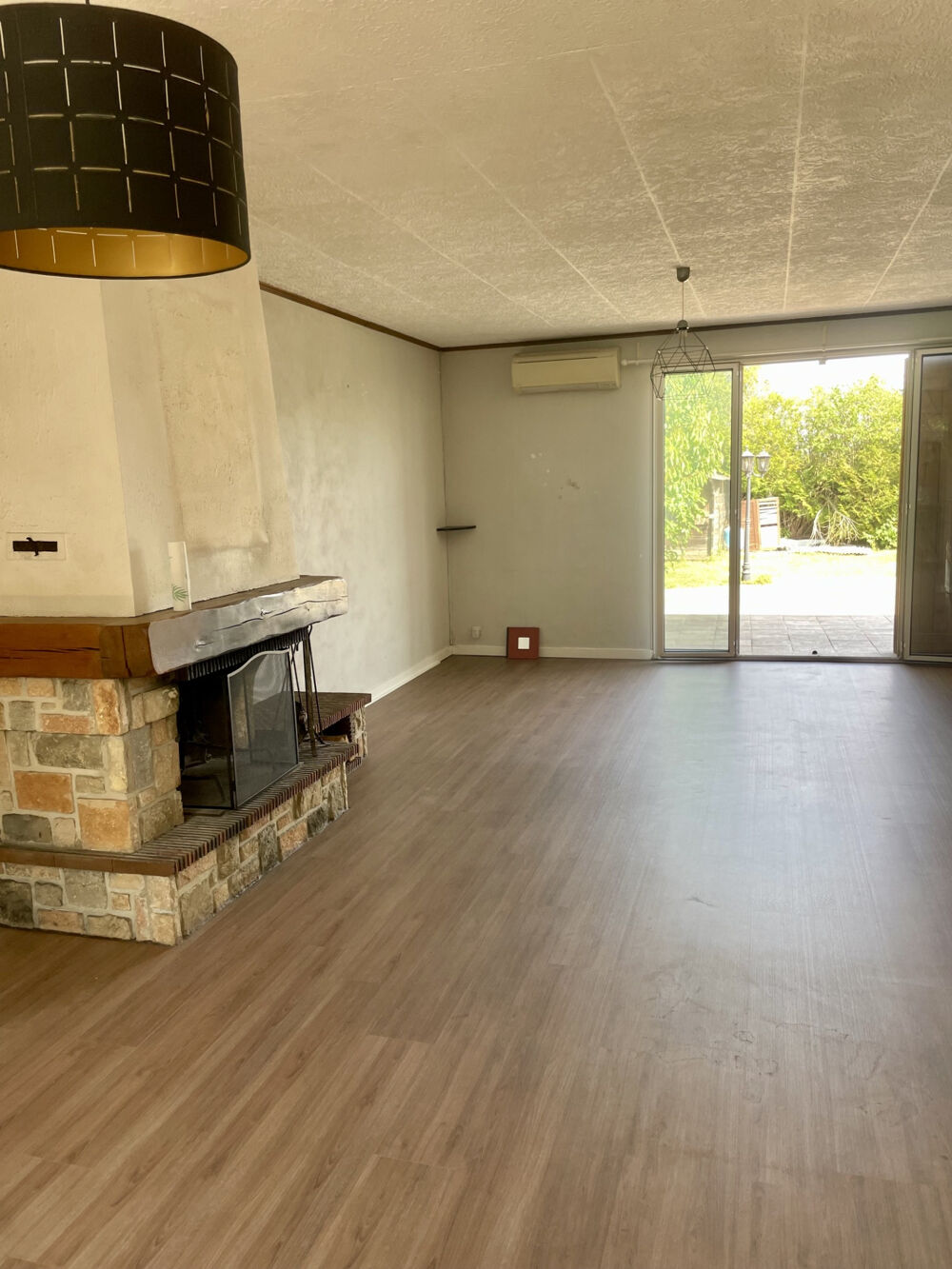 Vente Maison GUERARD MAISON FAMILIALE 4 CHAMBRES AVEC JARDIN DE 800m2 Guerard