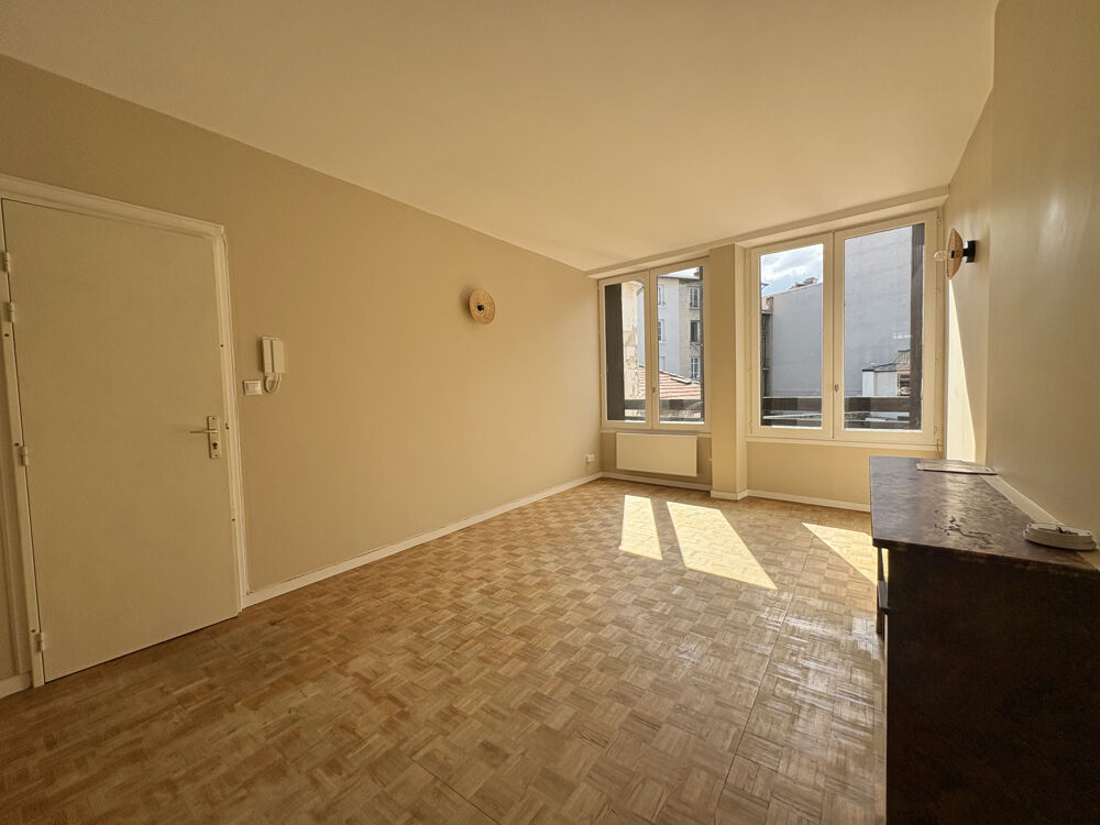 Location Appartement Bel appartement T2 non meublé - Secteur Place du Peuple St etienne