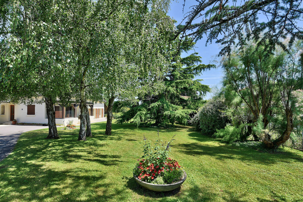  vendre  Maison Saint-Genis-les-Ollires (69290)