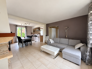 Vente Maison MARCOUSSIS Quartier de l'Orme - MAISON INDIVIDUELLE FAMILIALE DE TYPE F7 - 145 M2 AU SOL - JARDIN VERDOYANT Marcoussis