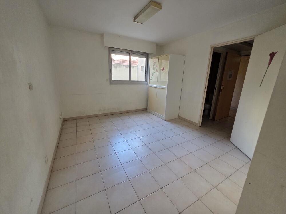 Vente Appartement IDEAL INVESTISSEUR   À pied du campus Valrose et de la Gare du Sud Nice