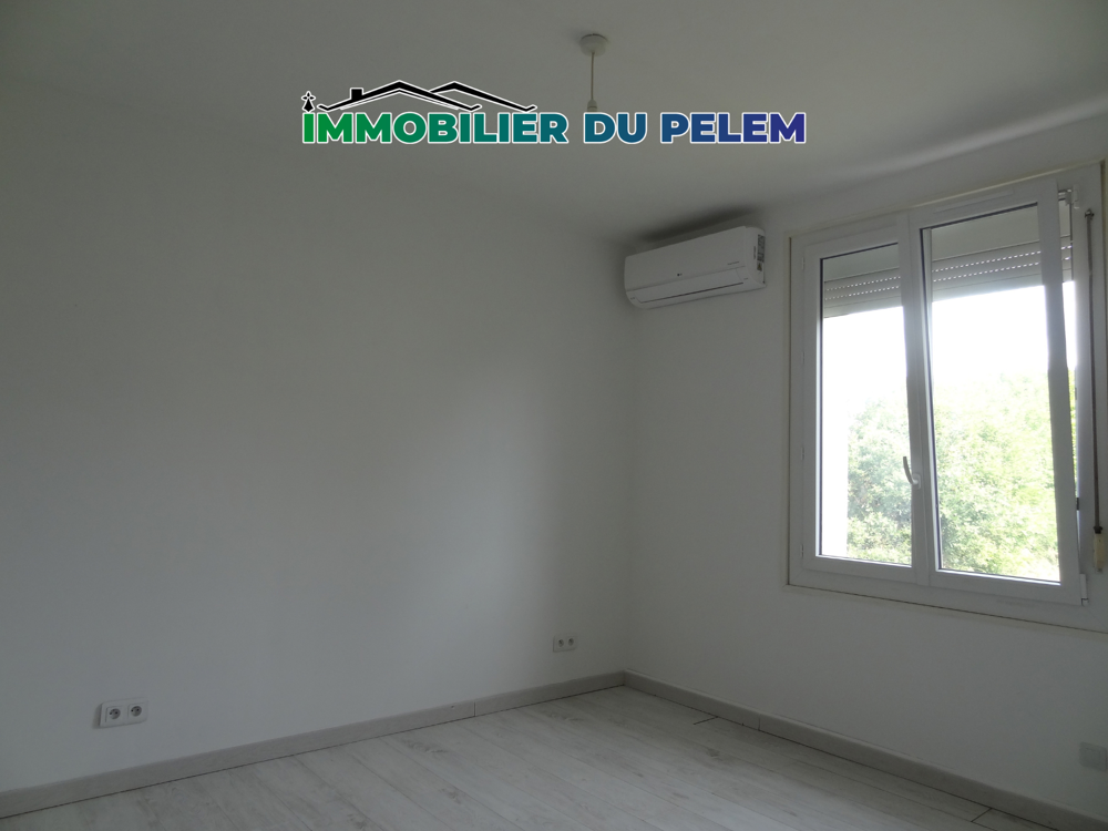 Vente Maison Maison trois chambres avec sous-sol, DPE A   Corlay Corlay