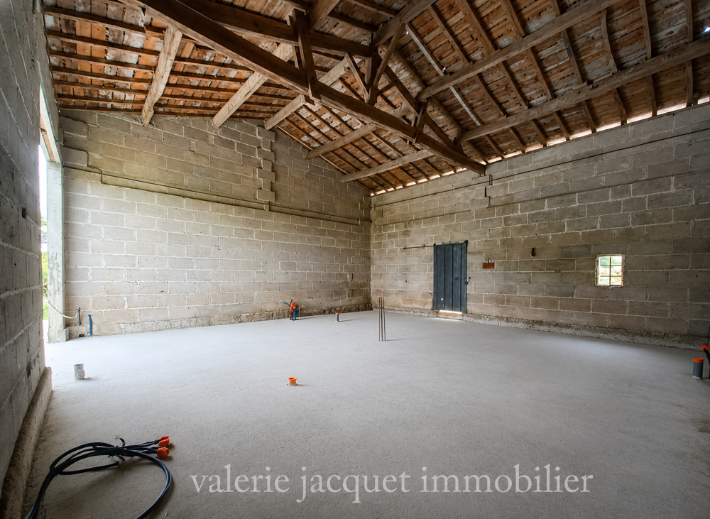 Vente Terrain Permis de construire accordé et fondations déjà réalisées : un projet prêt à reprendre sans attendre. Puynormand