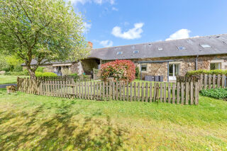  Propriété/château à vendre 15 + pièces 535 m²