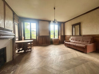  Propri�t�/ch�teau � vendre 7 pi�ces 246 m�