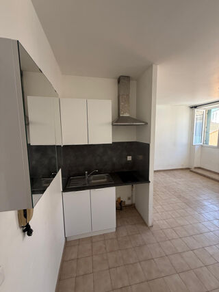  Appartement à louer 1 pièce 23 m²