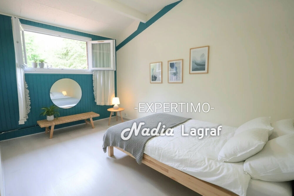 Nadia Lagraf vous propose : À Villepinte, dans u....