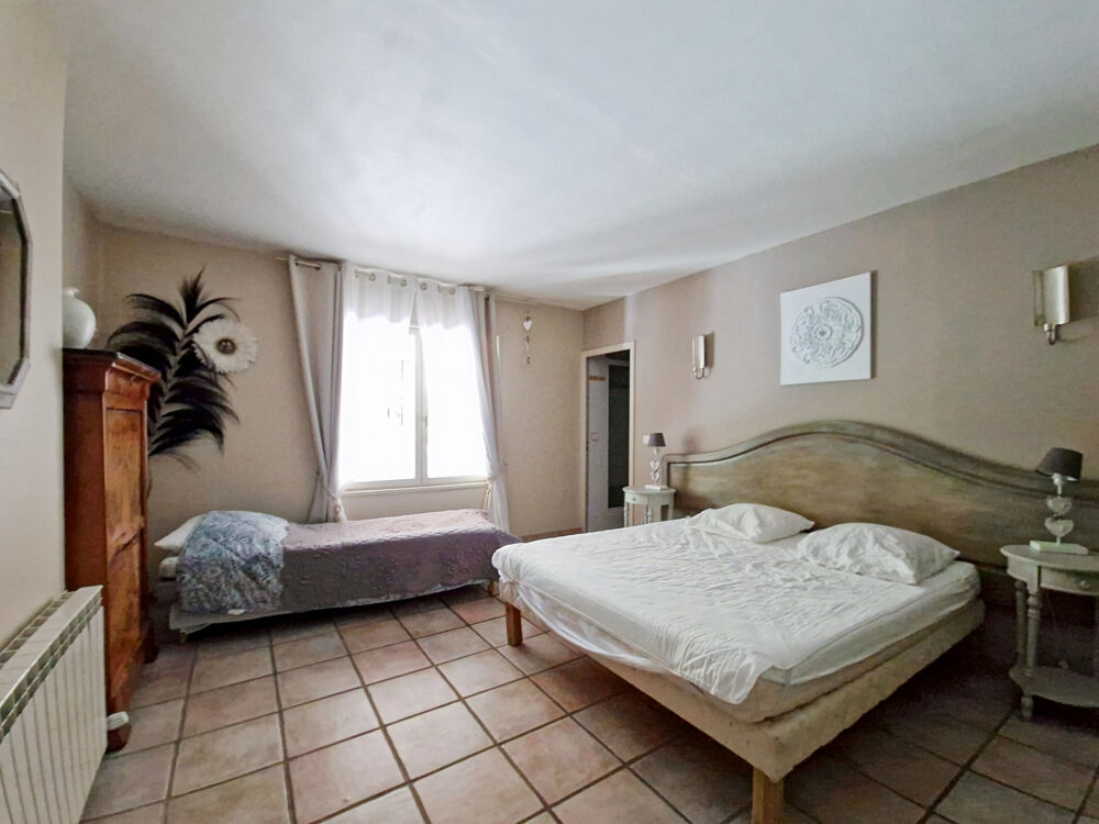 � vendre  Propri�t�/ch�teau Le Puy-Sainte-R�parade (13610)