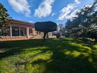  Propri�t�/ch�teau � vendre 8 pi�ces 200 m�