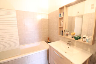  Appartement � vendre 4 pi�ces 75 m�