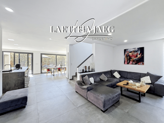  Maison à vendre 5 pièces 143 m²