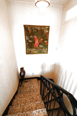  Maison � vendre 9 pi�ces 212 m�