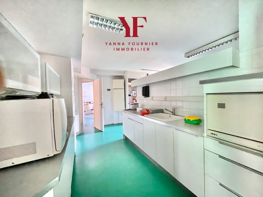 Vente Autre MURS COMMERCIAUX, 147 m2   CENTRE VILLE DE PLOUGASTEL-DAOULAS, ACCÈS PMR Plougastel daoulas