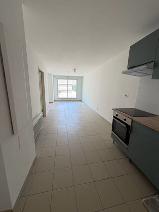  Appartement à louer 3 pièces 46 m²