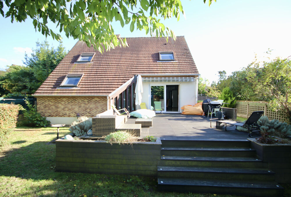 Vente Maison A vendre � Bessancourt, Villa de 142 m2, 4 chambres, sous sol total, terrain de 1178 m2. Bessancourt