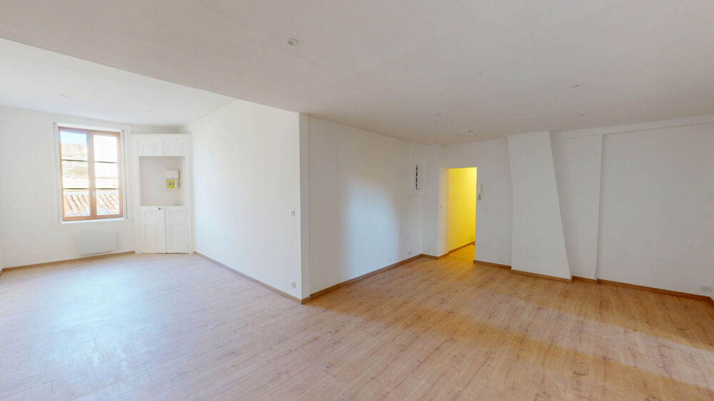 Vente Appartement Beau T2 rénové Cuisine offerte Jeu de Paume Montpellier