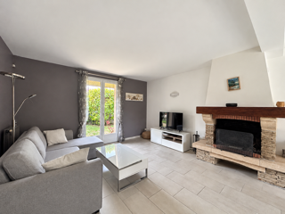 Vente Maison MARCOUSSIS Quartier de l'Orme - MAISON INDIVIDUELLE FAMILIALE DE TYPE F7 - 145 M2 AU SOL - JARDIN VERDOYANT Marcoussis