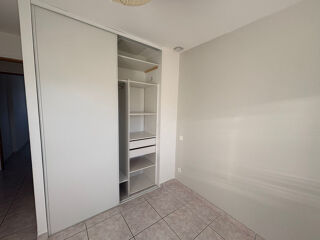  Appartement à louer 3 pièces 45 m²