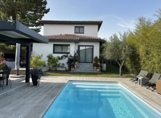  Maison à vendre 4 pièces 137 m²
