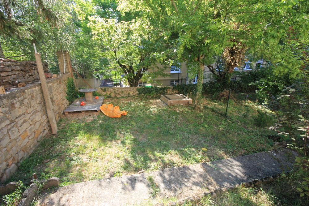 APPARTEMENT F5 103 M2 AVEC GARAGE ET JARDIN DE 205 M2