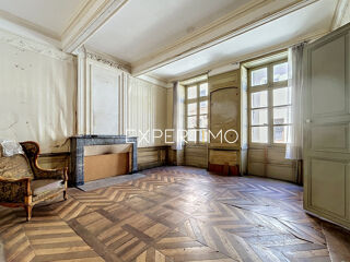 Maison à vendre 13 pièces 330 m²