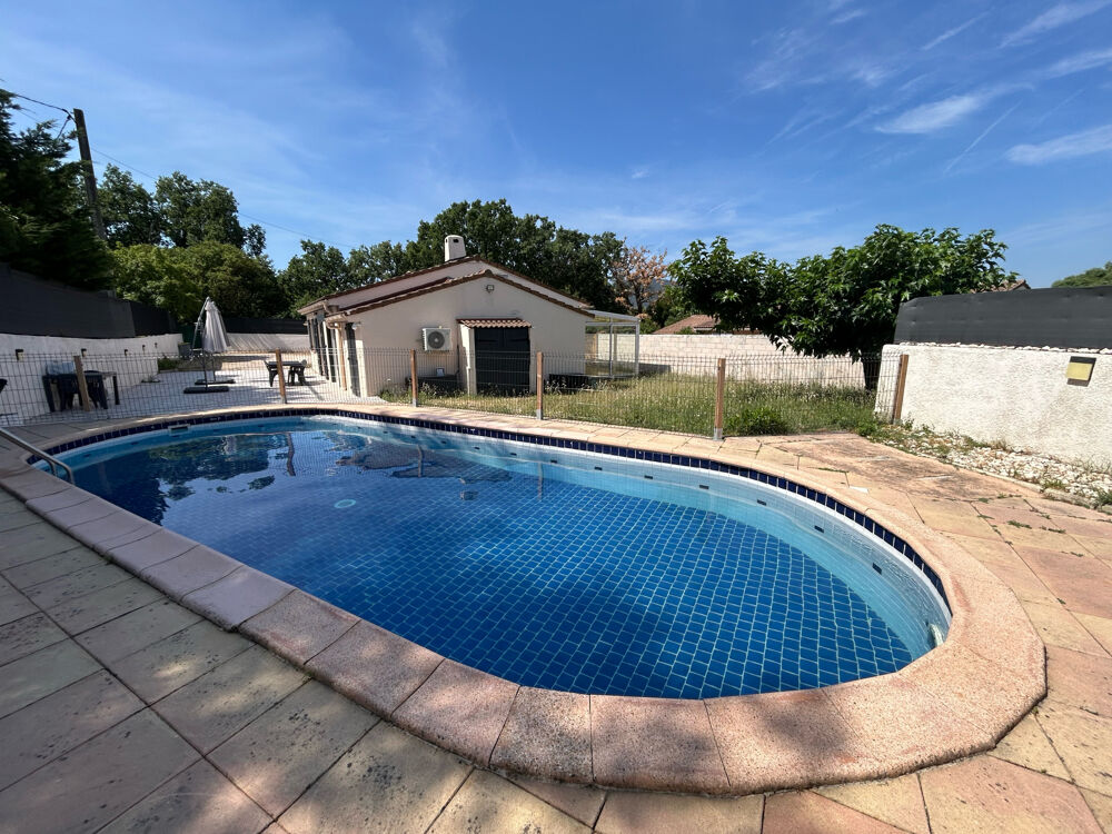 Maison T4/5 plain-pied 109 m2 + annexe de 23 m2 + Piscine