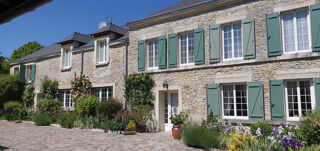  Propriété/château à vendre 15 + pièces 454 m²