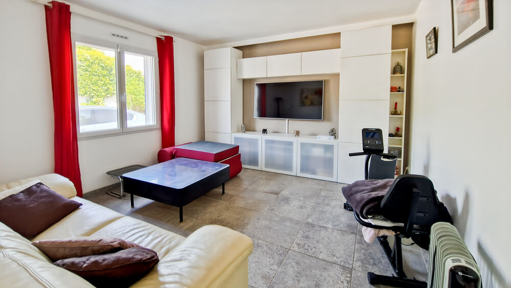 � vendre  Maison Uz�s (30700)