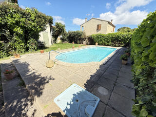  Maison  vendre 6 pices 185 m