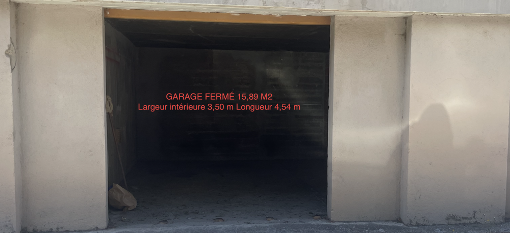 Vente Parking/Garage GARAGE FERMÉ 16M2 Aix en provence