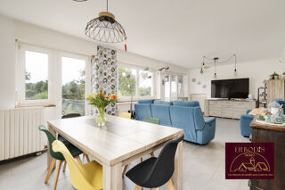  Maison à vendre 6 pièces 197 m²