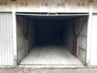  Parking / Garage à vendre 13 m²