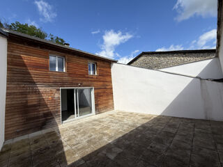  Immeuble à vendre 7 pièces 144 m²