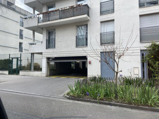  Parking / Garage � vendre 