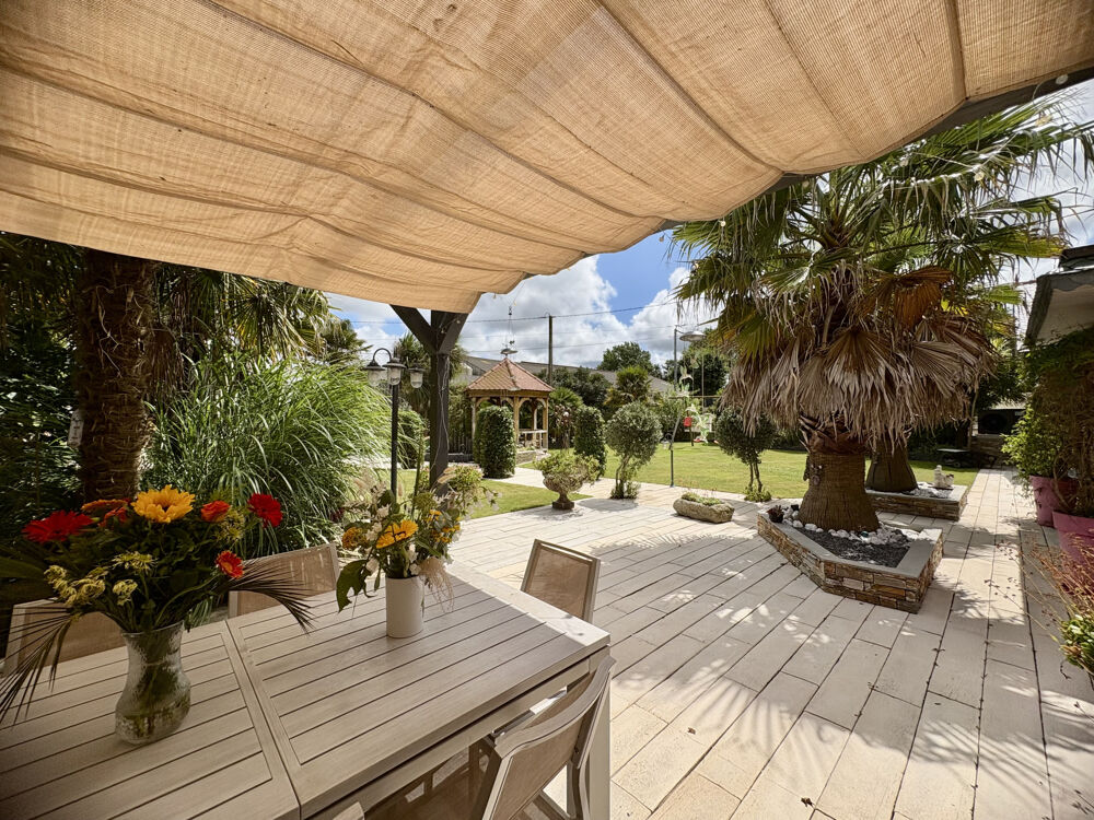 � vendre  Propri�t�/ch�teau Lanarvily (29260)