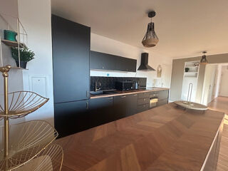  Appartement  vendre 5 pices 85 m