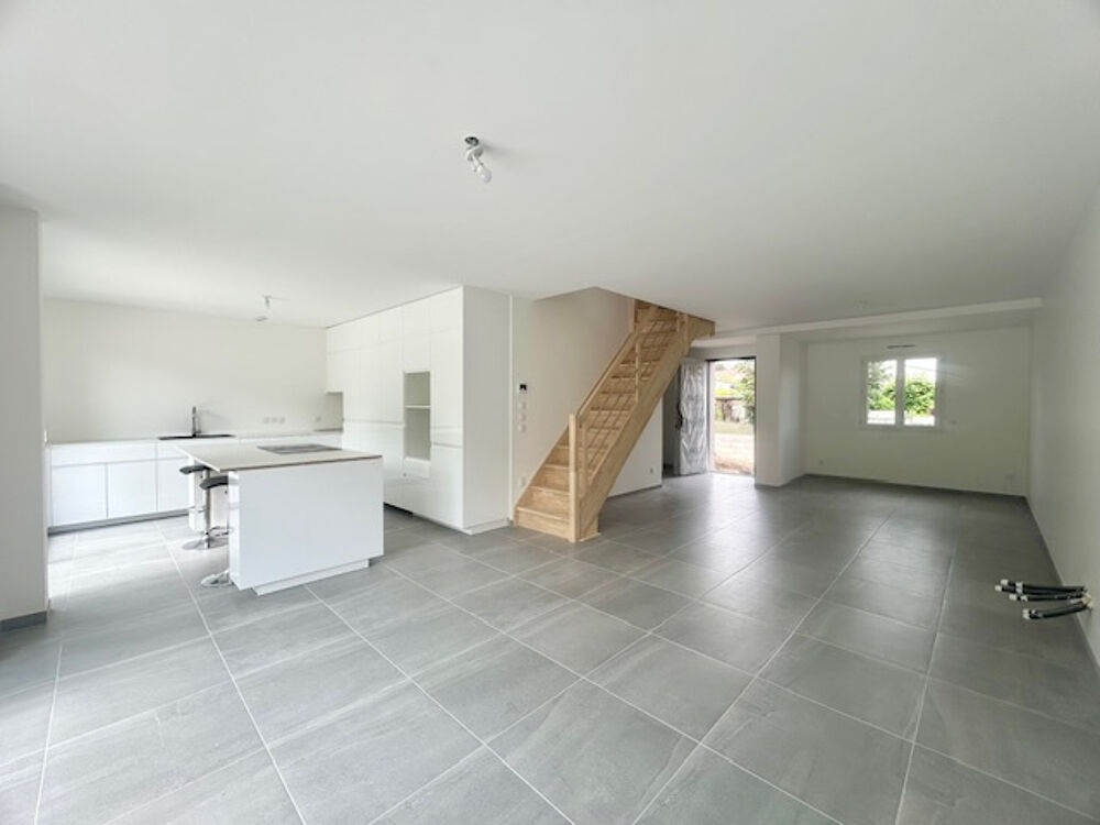 Vente Maison MONTLHÉRY - CENTRE VILLE - 128 M2 HABITABLES - MAISON FAMILIALE INDIVIDUELLE F6 RE 2020 - FN RÉDUITS Montlhery