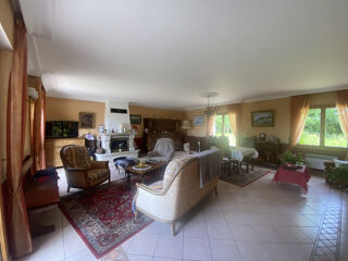  Maison à vendre 6 pièces 203 m²