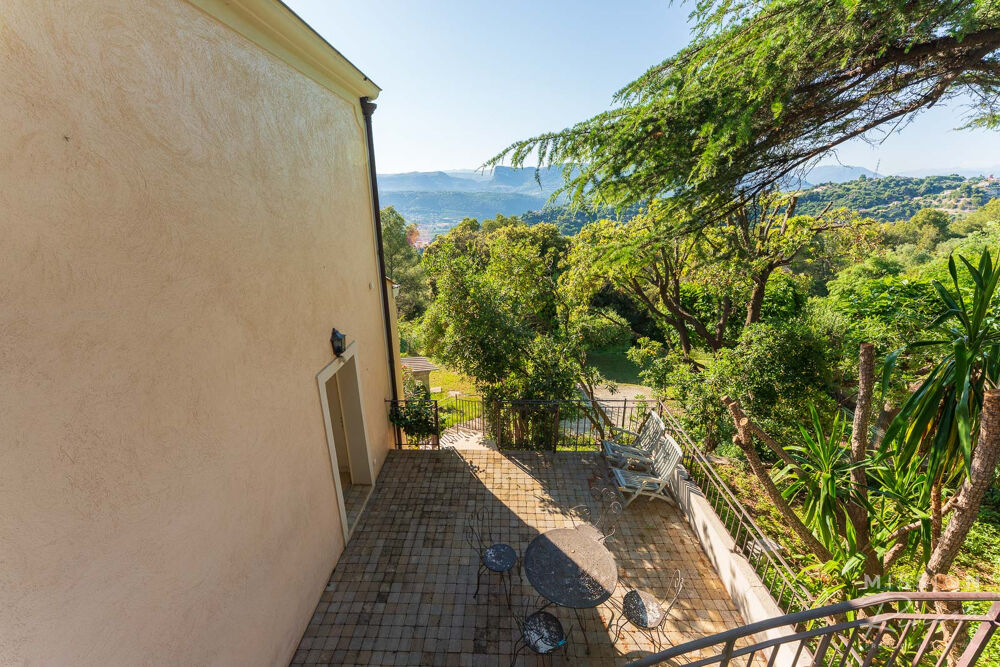  vendre  Maison Nice (06200)