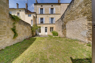  Maison à vendre 11 pièces 260 m²