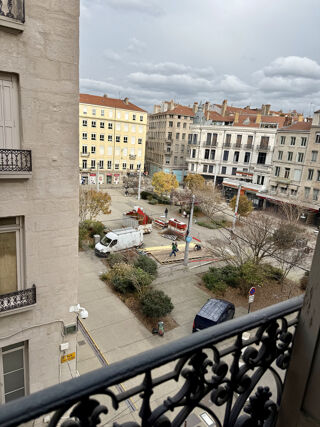  Appartement à vendre 5 pièces 147 m²