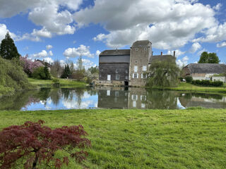  Maison  vendre 11 pices 330 m