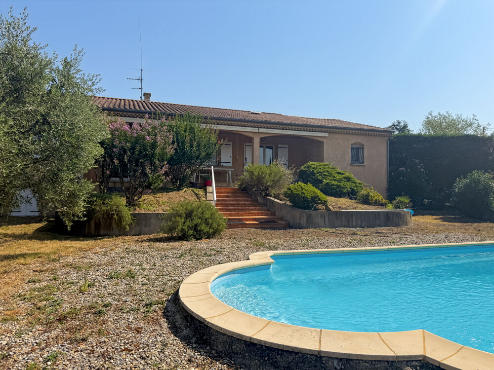 Vente Maison Belle Villa de Plain-Pied avec Piscine   155 m2 Habitables   Jardin Arboré de 2 325 m2   Saint-Étienne-de-Font St etienne de fontbellon