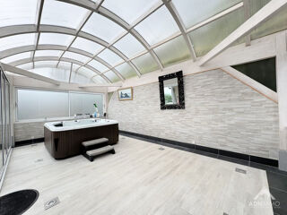  Maison � vendre 5 pi�ces 204 m�