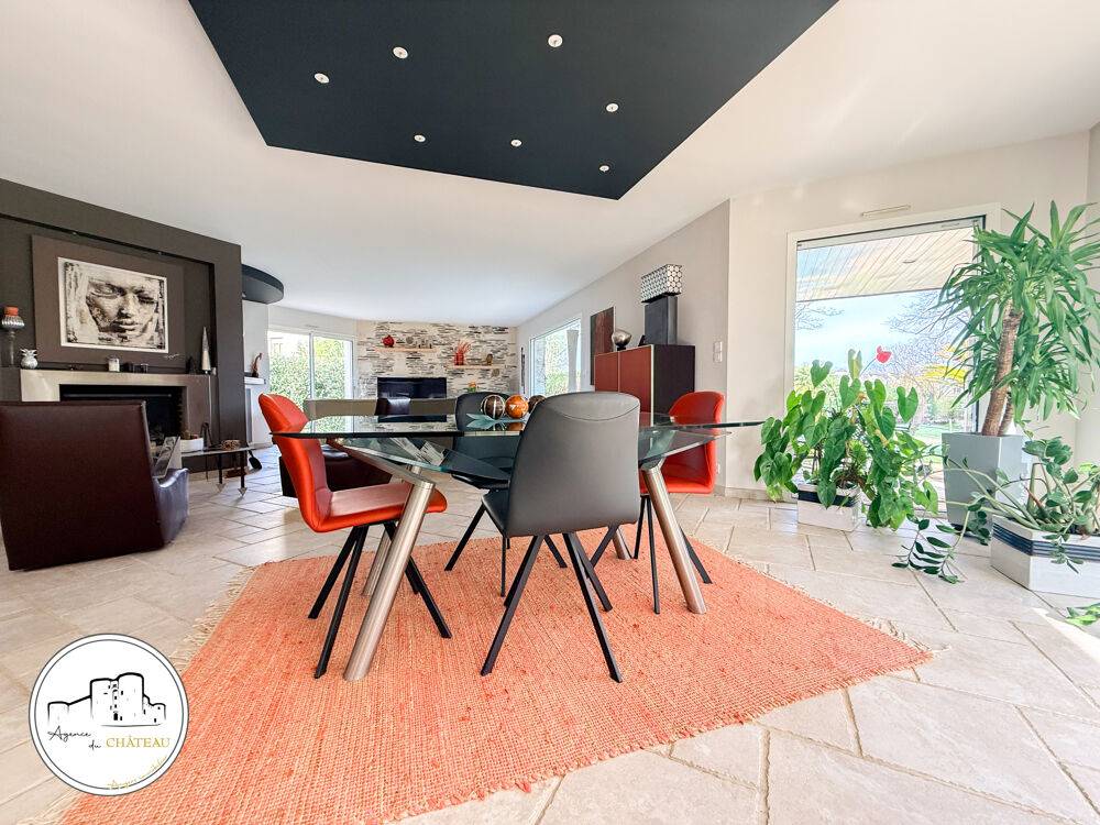 � vendre  Maison Avrill� (49240)