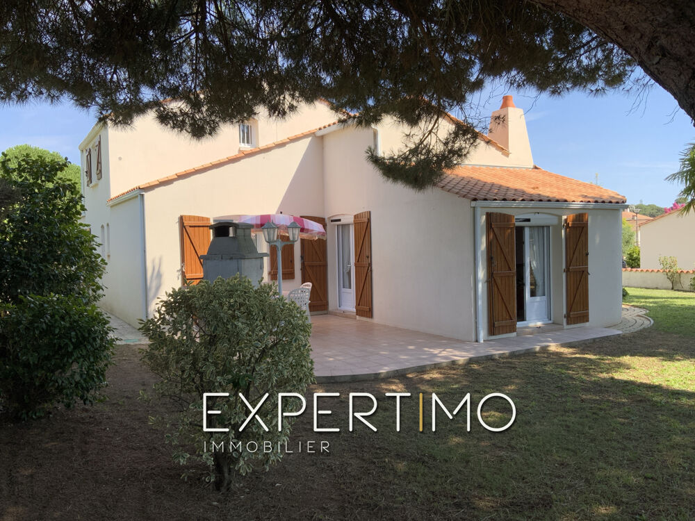 Vente Maison Maison T8 de 149 m2 - 4 chambres - Au calme, à deux pas du centre ville avec tous ses commerces. Jard sur mer
